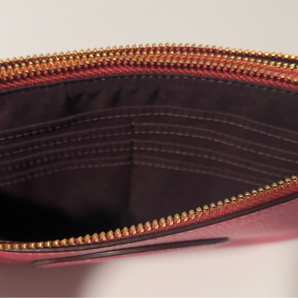 COACH Authentic- Vibrant Fushia Wristlet Clutch/Wallet - Picture 12 of 13